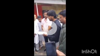 धरमपुरी: धामनोद में सीवरेज लाइन की अव्यवस्था पर कांग्रेस का विरोध प्रदर्शन