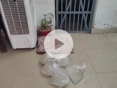 शिवसागर: बड्डी थाने की पुलिस ने डुमरखोह नहर के किनारे से 25 लीटर देशी महुआ शराब बरामद की, कार्रवाई जारी