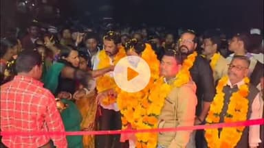 କୋରାପୁଟ: କୋରାପୁଟ ସଦର କୋଲାବ ନଗର ରେ ଗଜଲକ୍ଷ୍ମୀ ପୂଜା ଉପଲକ୍ଷେ ନୂତନ  ନାଟକ କୁ ଫିତା କାଟି ଶୁଭାରମ୍ଭ କଲେ କୋରାପୁଟ ବିଧାୟକ ରଘୁରାମ ମାଛ।