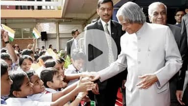 मैं अलग सोचने वाले युवा लोगों को संदेश देना चाहता हूं कि जिनमें कुछ खोजने का,घूमने का, नामुमकिन को संभव करने का और समस्याओं को जीतने का दम है वे इस मार्ग पर चलना जारी रखें।  
पूर्व राष्ट्रपति डॉ .A.P.J.अब्दुल कलाम जी जयंती पर कोटि कोटि नमन।