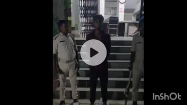 सिरदला: पुलिस की बड़ी कार्रवाई में 270 लीटर महुआ शराब के साथ एक व्यक्ति को किया गया गिरफ्तार, बाइक ज़ब्त