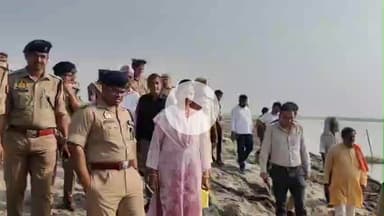 धनौरा: पच्चीस तारीख तक सभी तैयारियों को पूरा करने के लिए अमरोहा की डीएम और एसपी ने तिगरी गंगा धाम का किया निरीक्षण