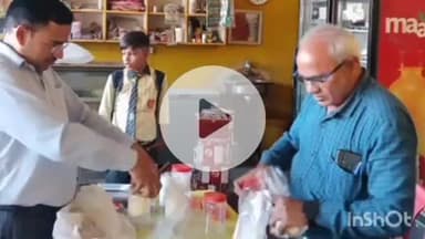 देेेवरिया: दीपावली पर्व से पूर्व मिलावटी खाद्य पदार्थ के खिलाफ खाद्य विभाग ने रुद्रपुर में चलाया अभियान, 22 नमूने लिए, दो नमूने फेल