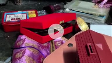 मथुरा: वृन्दावन में अज्ञात चोर छत के रास्ते से घर में घुसकर लाखों के सोने-चांदी के आभूषणों व नगदी लेकर हुए फरार