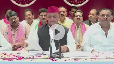 देेेवरिया: देवरिया से लखनऊ तक सपा नेताओं की हलचल, अखिलेश यादव ने देवरिया में पार्टी नेताओं के साथ की प्रेस वार्ता