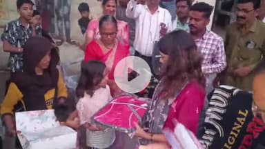 कालापीपल: मनसाया में कलेक्टर ऋजु बाफना ने वैष्णवी से की मुलाकात, कक्षा 4 की छात्रा ने कहा- मुझे भी कलेक्टर बनना है!