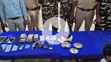 बासोपट्टी: एसएसबी एवं पुलिस ने छापेमारी कर 184 ग्राम ब्राउन शुगर, देशी कट्टा व गोली सहित दो लोगों को किया गिरफ्तार