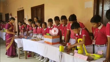 गिरिडीह: पाण्डेडीह सिरसिया स्थित प्रकाश पुंज में साइंस एग्जीबिशन कार्यक्रम का भव्य आयोजन, जेएमएम जिलाध्यक्ष व एसडीपीओ रहे मौजूद