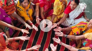 सासाराम: लोकतंत्र का त्योहार: रोहतास में मेहंदी के माध्यम से मतदाता जागरूकता अभियान