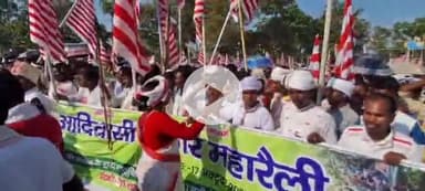 कांके: रांची में आदिवासी हुंकार रैली, 32 जनजातियाँ हुईं शामिल, कुड़मी समाज की मांग के खिलाफ रैली