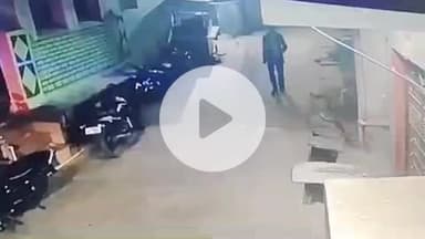 लाडपुरा: नयापुरा इलाके के मुक्तिधाम हरिजन बस्ती से मोटरसाइकिल चोरी का सीसीटीवी फुटेज सोशल मीडिया पर वायरल