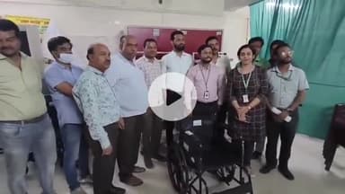 बीना: सिविल अस्पताल में बैक प्रबंधन ने एसडीएम की मौजूदगी में अस्पताल प्रबंधन को ज़रूरी सामग्री भेंट की