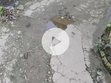 gao Lakhan ka mamla 1 sall ruka hua hai