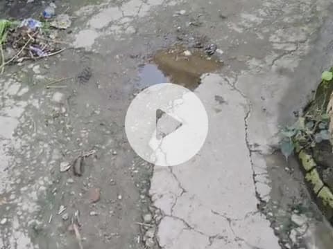 gao Lakhan ka mamla 1 sall ruka hua hai