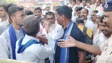 सासाराम: सासाराम अनुमंडल में करहगर विधानसभा से बहुजन के उदय कुमार ने किया नामांकन