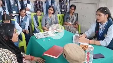 जौनपुर: छात्रा सृष्टि राय बनी एक दिन की थाना प्रभारी