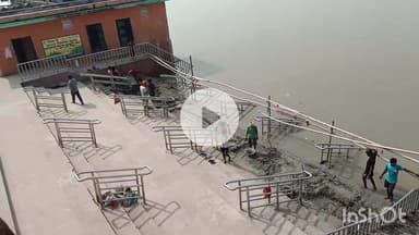 मुंगेर: छठ पर्व को लेकर नगर निगम द्वारा बबुआ गंगा घाट समेत विभिन्न गंगा घाटों पर सफाई कार्य ज़ोरों पर