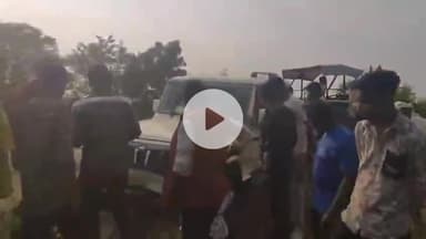 बीना: ग्राम घटियारी के पास लड़के को बचाने में कार अनियंत्रित होकर सड़क से उतरी, दो घायल, एक भोपाल रेफर