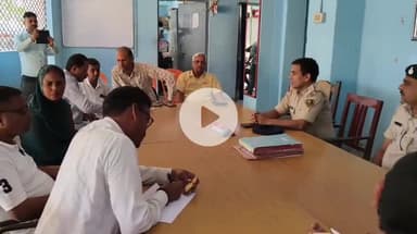 बारुन: लक्ष्मी पूजा और छठ पूजा को लेकर बारुण थाना परिसर में शांति समिति की बैठक हुई