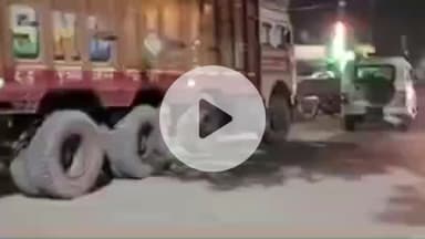 कोईलवर: कोईलवर थाना क्षेत्र के कपिल देव चौक पर नो एंट्री में घुस रहे ट्रकों पर पुलिस ने की कार्रवाई, ₹25 हजार जुर्माना वसूला गया