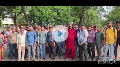 पीथमपुर: सुपरटेक्स इंडस्ट्रीज के कर्मचारियों का दिवाली पर बोनस न मिलने पर धरना