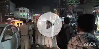 फतुहा: धनतेरस पर फतुहा के बाजारों में उमड़ी खरीदारों की भीड़, पैदल गश्ती करते दिखे डीएसपी