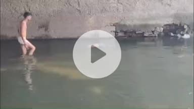 लाडपुरा: गुमानपुरा क्षेत्र के कोटड़ी ब्रिज के नीचे दायी मुख्य नहर में मिला एक व्यक्ति का शव, निगम गोताखोरों ने किया रेस्क्यू