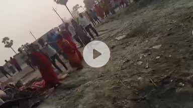 चकलालशाही वार्ड नंबर 05 इंद्रवारा में संतलाल रजक 
और उनके लड़का के द्वारा मारपीट और गालीगलौज प्रमोद सहनी के घर पर किया..