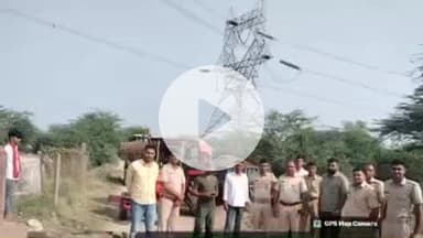 पीपलदा: इटावा पुलिस और चंबल घड़ियाल अभ्यारण टीम ने राजपुरा गांव से 100 टन अवैध बजरी का भंडारण किया ज़ब्त