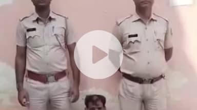 श्रीमहावीरजी पुलिस ने शांतिवीर नगर हैलीपैड से अवैध धारदार छुरा घूमाते हुए एक आरोपी को किया गिरफ्तार