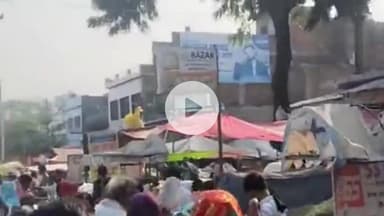 फरेंदा: बृजमनगंज में छोटी दीपावली पर बाजारों में दिखी रौनक, लोगों ने जमकर की खरीदारी