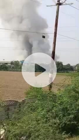 फतेहपुर अप 71 लोधी गंज बाईपास में लगी पटाखे मंडीमें आग#instagram#youtubshorts#vairlvidoe#vairelsortफतेहपुर लोधी गंज बाईप