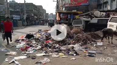 मुंगेर: नगर निगम की लापरवाही से दीपावली पर भी गुलजार पोखर चौक कूड़े से पटा, आवागमन में परेशानी