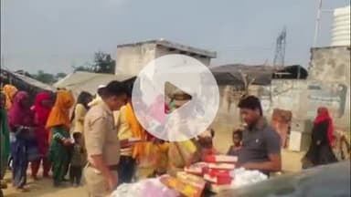 फतेहाबाद: फतेहाबाद पुलिस ने दीपावली पर निर्धन बस्ती में जाकर मिठाई बांटी और उपहार भेंट किए