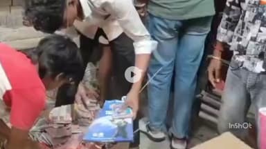 किशनगंज: पटाखा गोदाम पर मिले धार्मिक चित्र वाले पटाखे