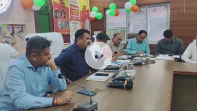 जौनपुर: डीएम और एसपी ने त्योहार को शांति और सौहार्द के साथ मनाने की की अपील