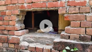 जौनपुर: खरचलपुर गांव में मकान में सेंध लगाकर गहने और बर्तन की चोरी