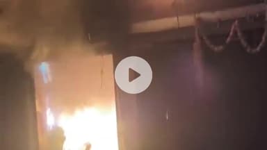 आरा: महादेवा रोड के दुकान और मकान में लगी आग, सभी सामान जलकर हुआ राख