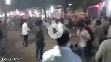 मड़ियाहू: मियाचक हसिया गांव में डीजे पर मनपसंद गाना लगाने को लेकर दो पक्षों में हुई मारपीट, वीडियो हुआ वायरल