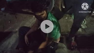 गिरिडीह: टावर चौक के पास केडिया स्वीट्स दुकान में शराबी ने किया हंगामा, नगर थाना पुलिस ने उसे उठाया