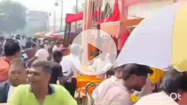 देेेवरिया: दीपावली पर्व पर देवरिया शहर में महंगाई ने खरीदारी को किया भारी