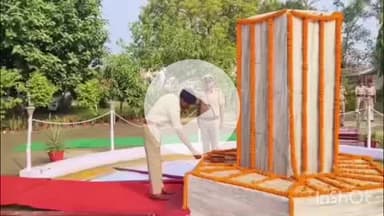 आरा: आरा के नवीन पुलिस केंद्र में पुलिस संस्मरण दिवस पर शहीद पुलिस जवानों को किया गया याद