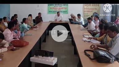 घाघरा: घाघरा ब्लॉक परिसर के सभागार में बीडीओ ने रक्तदान शिविर को लेकर कर्मियों के साथ बैठक की, आवश्यक दिशा-निर्देश दिए