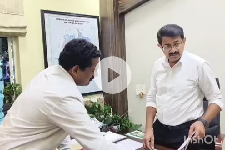 విజయనగరం: బాలల హక్కుల కోసం సంక్షేమ పరిరక్షణ కమిటీలు పోస్టర్ ను ఆవిష్కరించిన జిల్లా కలెక్టర్ స్.రాంసుందర్ రెడ్డి