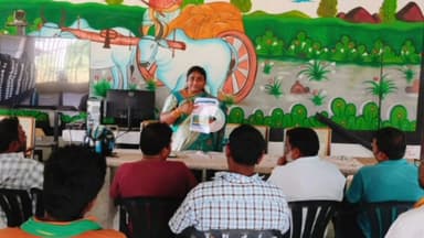 టేకుమట్ల: కిసాన్ కపాస్ యాప్ ను రైతులు సద్వినియోగం చేసుకోవాలి :  మండల వ్యవసాయ అధికారిని కళ్యాణి