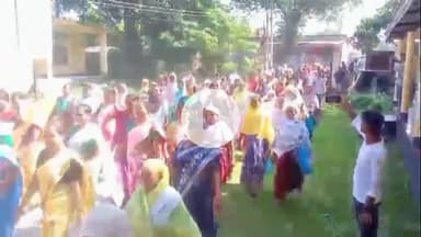 বৰক্ষেত্ৰী: নলবাৰী মুকালমুৱাত কংগ্ৰেছ কৰ্মীৰ প্ৰতিবাদ, উপস্থিত বিধায়ক দিগন্ত বৰ্মন