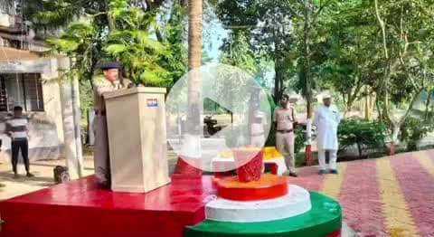 पाकुड़: पाकुड़ में पुलिस संस्मरण दिवस पर शहीदों को एसडीपीओ समेत कई ने दी श्रद्धांजलि #force