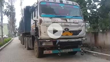 रामपुर: थाना अजीमनगर क्षेत्र में यात्री कर अधिकारी ने दो ओवरलोड डंपरों पर कार्रवाई करते हुए किया सीज