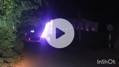 सिसई: प्रखंड क्षेत्र में धूमधाम से मनाई गई छोटी दीपावली, जलाए दीप, बच्चों ने चलाए पटाखे