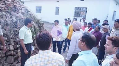 मधेपुरा: जिला निर्वाचन पदाधिकारी ने स्ट्रांग रूम एवं डिस्पैच सेंटर की तैयारी का निरीक्षण किया